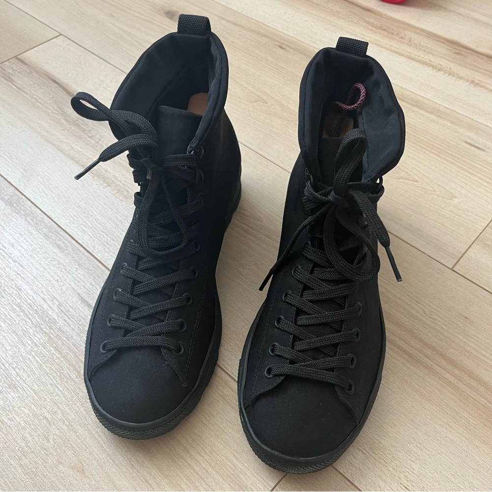 James Perse Black Boots